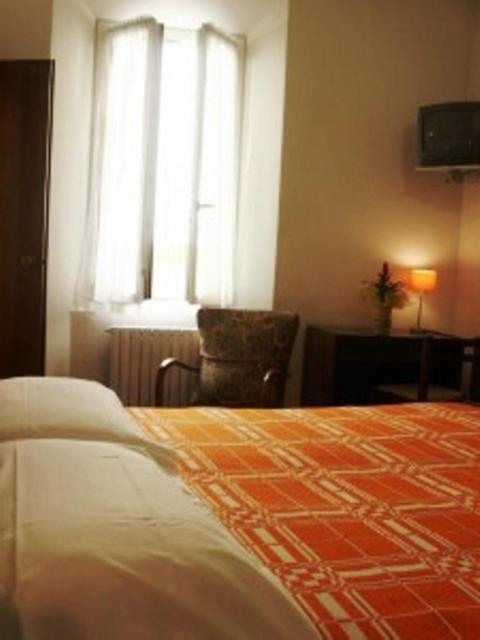 Albergo Corona Salsomaggiore Terme Habitación foto