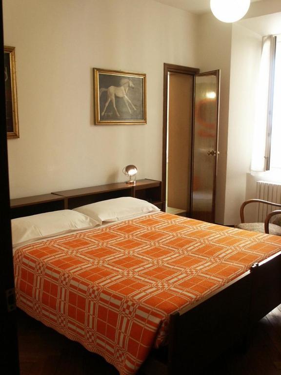 Albergo Corona Salsomaggiore Terme Habitación foto