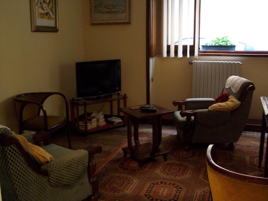 Albergo Corona Salsomaggiore Terme Exterior foto