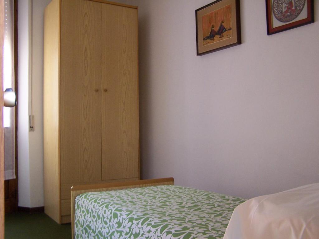 Albergo Corona Salsomaggiore Terme Habitación foto